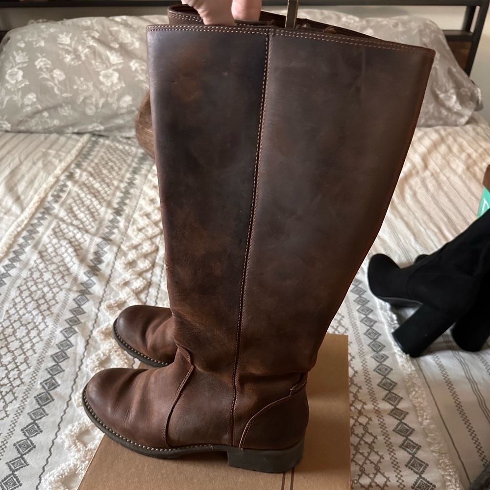 Clark boots